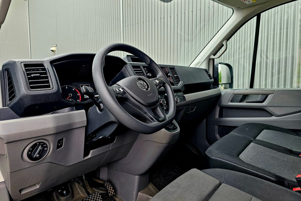 Bestuurderscabine van een Volkswagen bedrijfswagen
